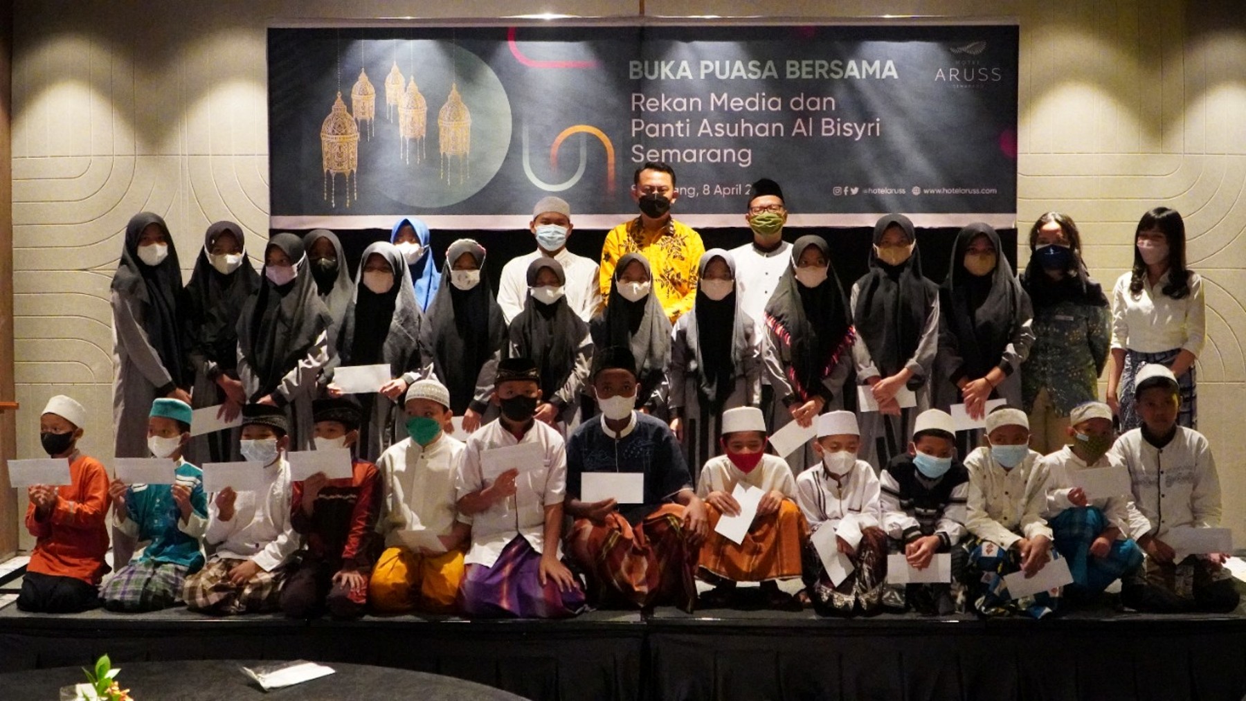 BUKA PUASA BERSAMA PANTI ASUHAN AL BISYRI SEMARANG