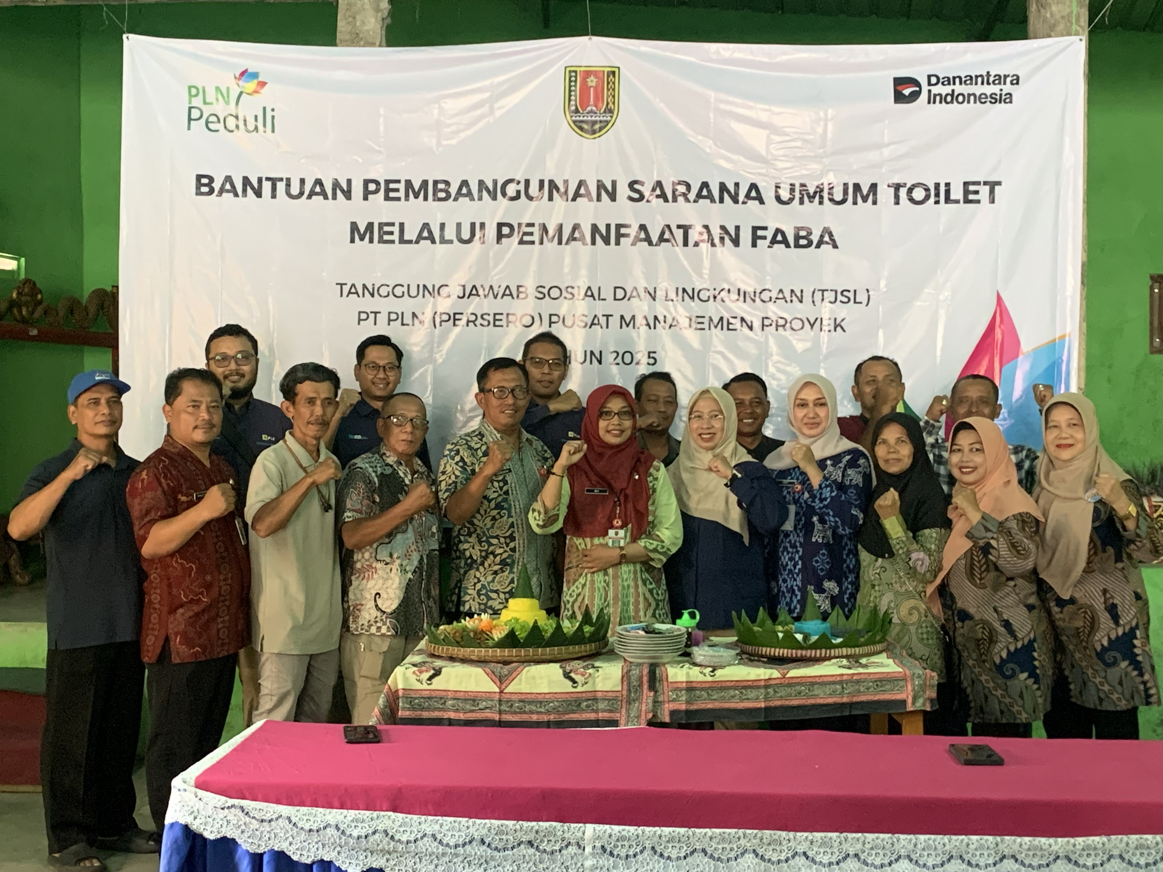 Bantuan Pembangunan Sarana Umum Berupa Toilet